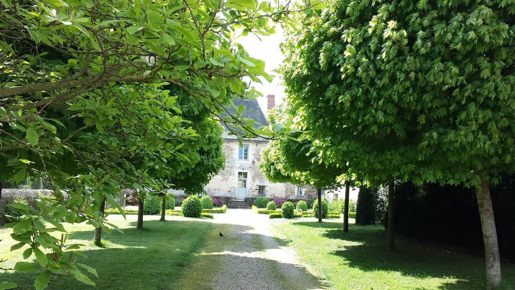 Grange Du Plessis Bed & Breakfast Segre ภายนอก รูปภาพ