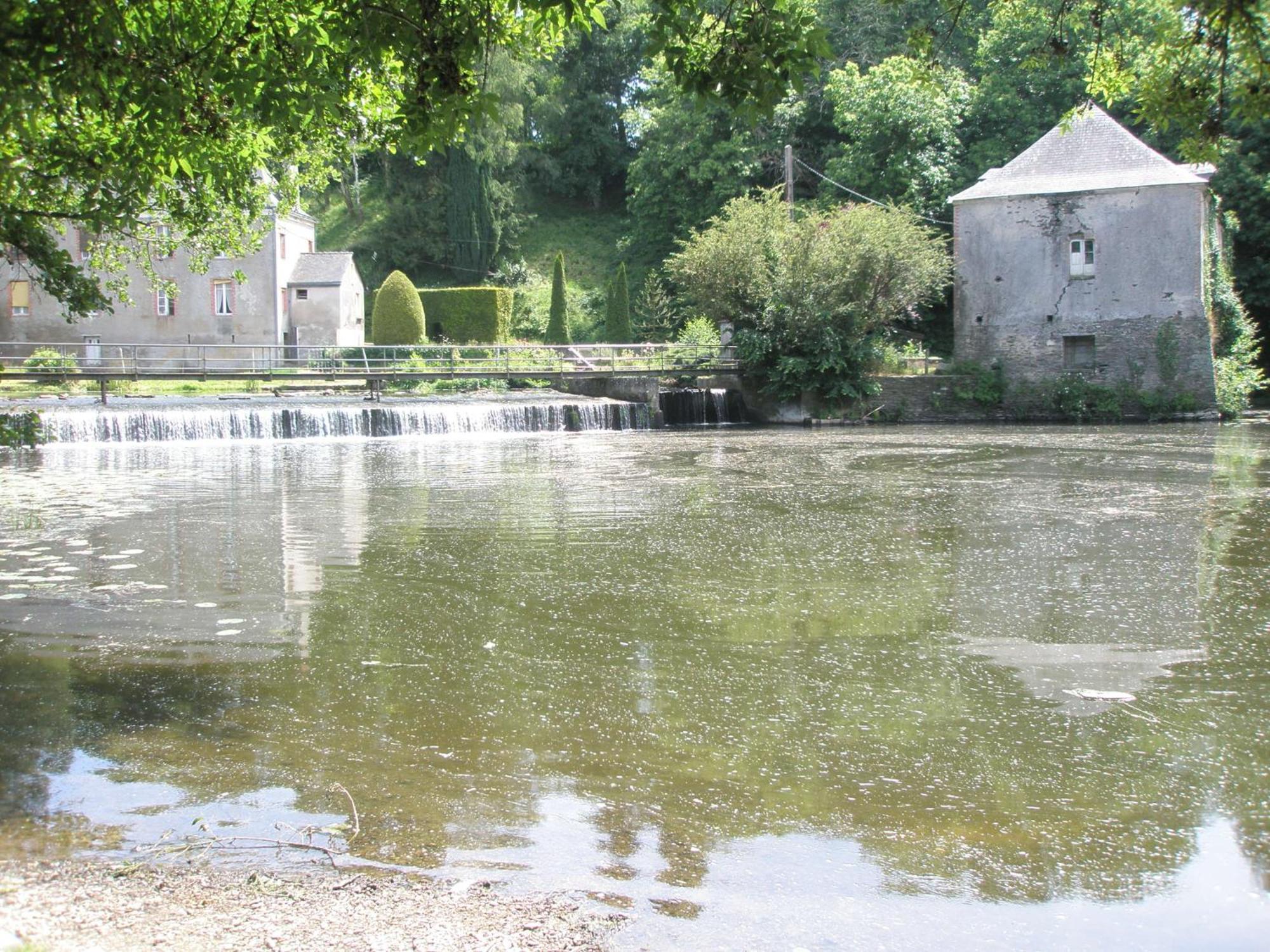 Grange Du Plessis Bed & Breakfast Segre ภายนอก รูปภาพ