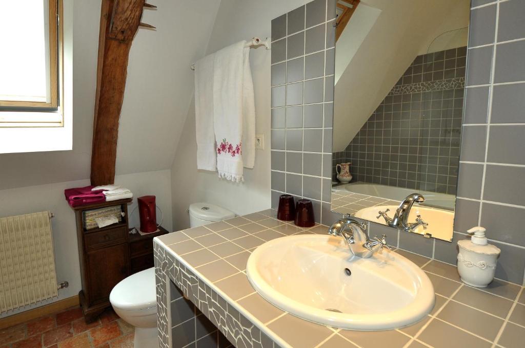 Grange Du Plessis Bed & Breakfast Segre ภายนอก รูปภาพ