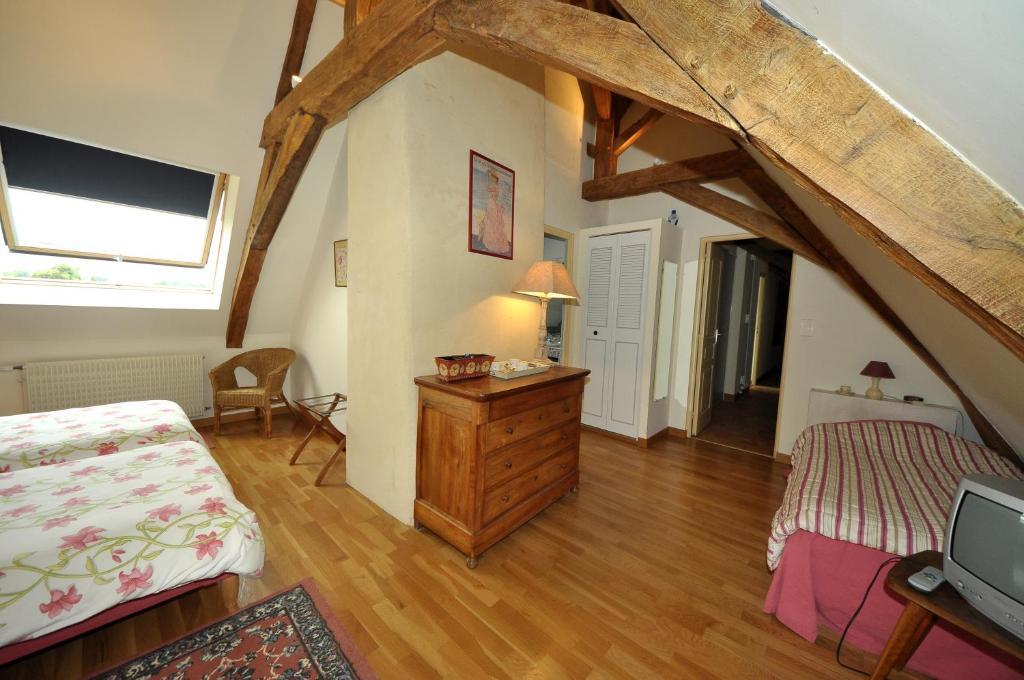 Grange Du Plessis Bed & Breakfast Segre ภายนอก รูปภาพ