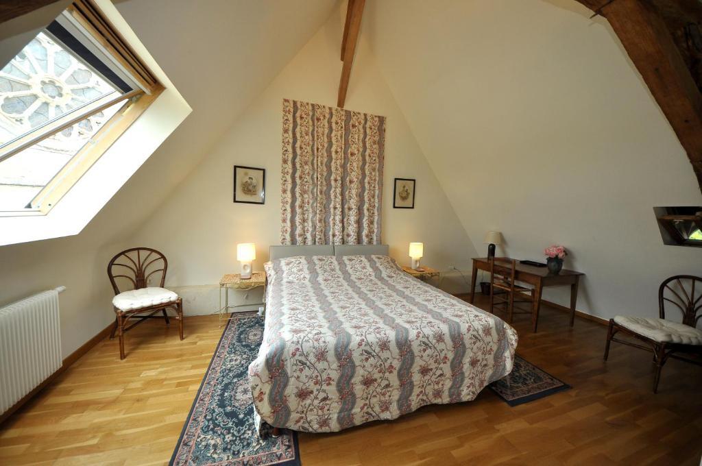 Grange Du Plessis Bed & Breakfast Segre ภายนอก รูปภาพ